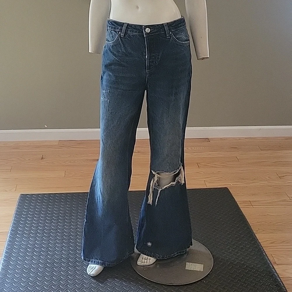 Free People Curvy Misfit Distressed Flare Jean